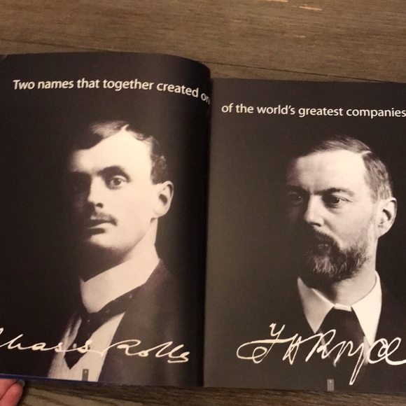 Rare Rolls-Royce 100 year anniversary book 1904-2004 for employees colleagues - Picture 4 of 16